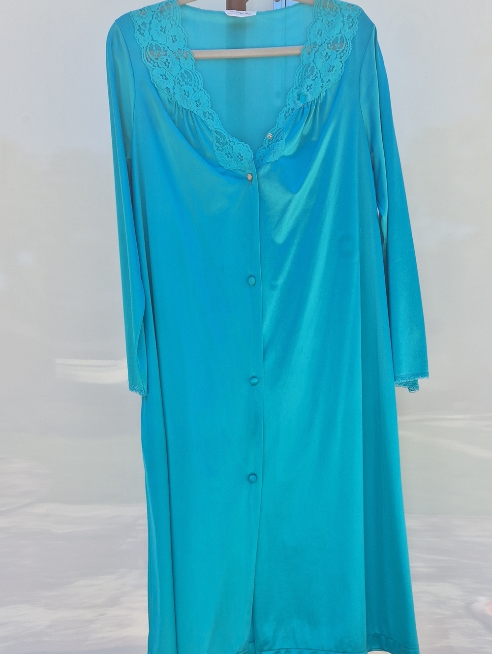 Vintage Vanity Fair Turquoise Lace-Trim Button Robe
